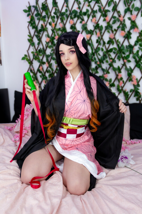 Nezuko---18dd960b4e5bf685c8.md.jpg