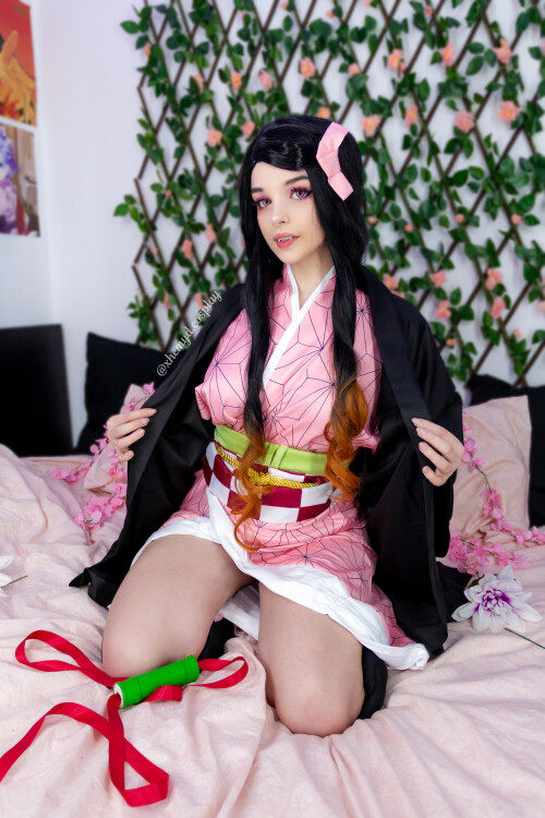 Nezuko---19ee544237bbd9c01c.md.jpg