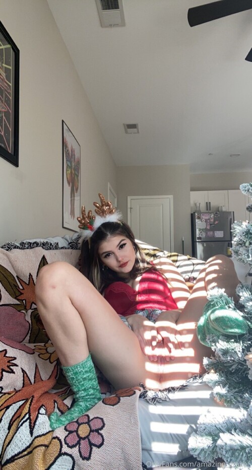 OnlyFansAmazing-Grace2021-12-13-Image-019.md.jpg