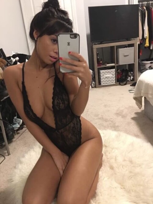 Desiree Schlotz Nude Leaked Onlyfans Photo