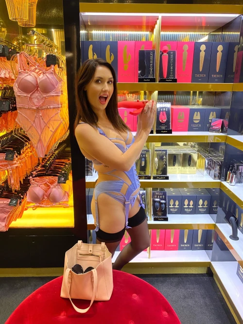 aussielola / Lola's World / loladownunder / FlightAttendant69 / Lola Blake Nude Leaked Onlyfans Photo aussielola / Lola's World / loladownunder / FlightAttendant69 / Lola Blake Nude Leaked Onlyfans Photo