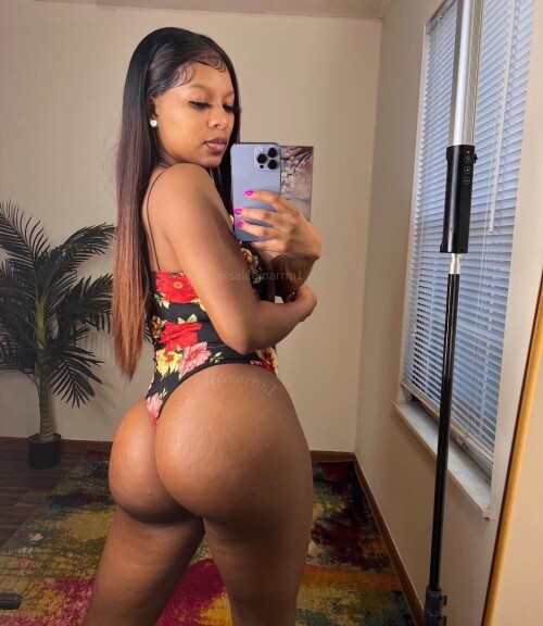 Saleema Mansur Nude Leaked Onlyfans Photo Saleema Mansur Nude Leaked Onlyfans Photo