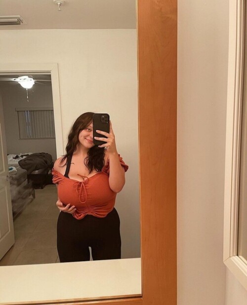 xoangel444/myah ramsey Nude Leaked Onlyfans Photo