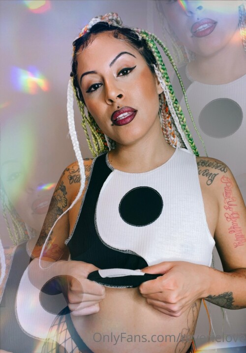 Reverielove Nude Leaked Onlyfans Photo Reverielove Nude Leaked Onlyfans Photo