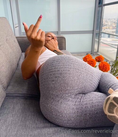 Reverielove Nude Leaked Onlyfans Photo Reverielove Nude Leaked Onlyfans Photo