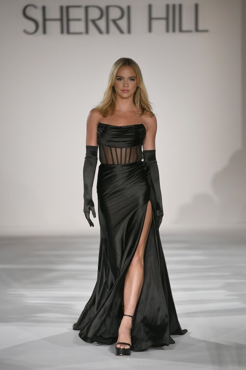 Sherri-Hill-55554-black-51705afa32e60d383b4db.md.jpg
