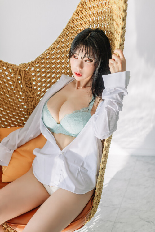 White-Angel_002.jpg