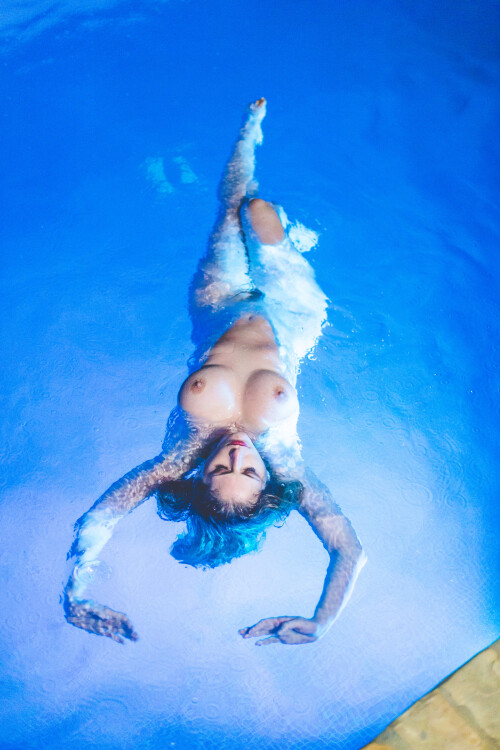 Carlotta Champagne Nude Leaked Onlyfans Photo