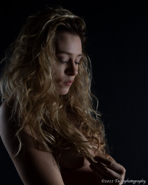 Alice Antoinette Nude Leaked Onlyfans Photo Alice Antoinette Nude Leaked Onlyfans Photo