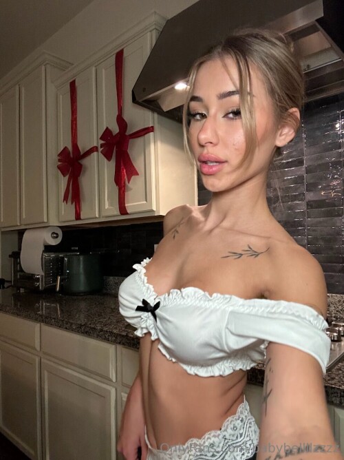 Babybellllzzzz | Isabella Urbzz Nude Leaked Onlyfans Photo Babybellllzzzz | Isabella Urbzz Nude Leaked Onlyfans Photo