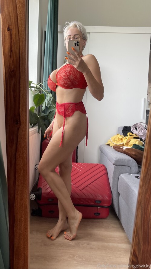 Angel Wicky Nude Leaked Onlyfans Photo