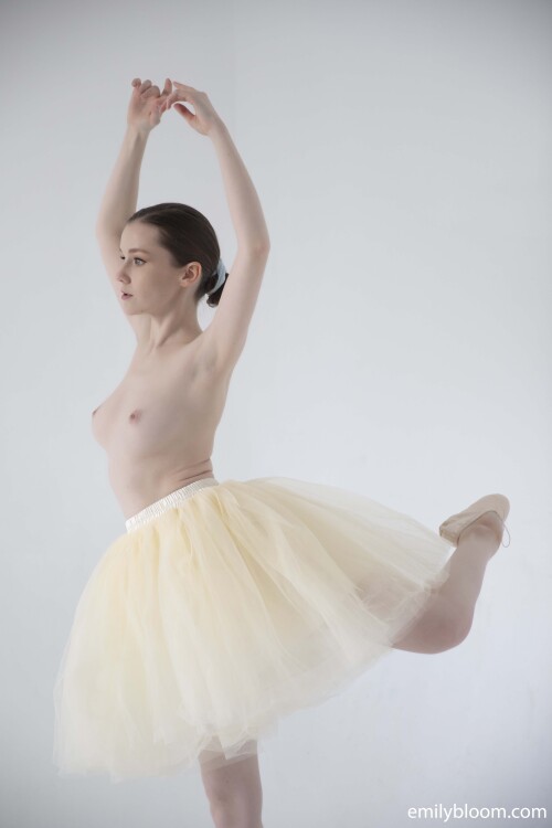 Emily Bloom Nude Leaked Onlyfans Photo Emily Bloom Nude Leaked Onlyfans Photo