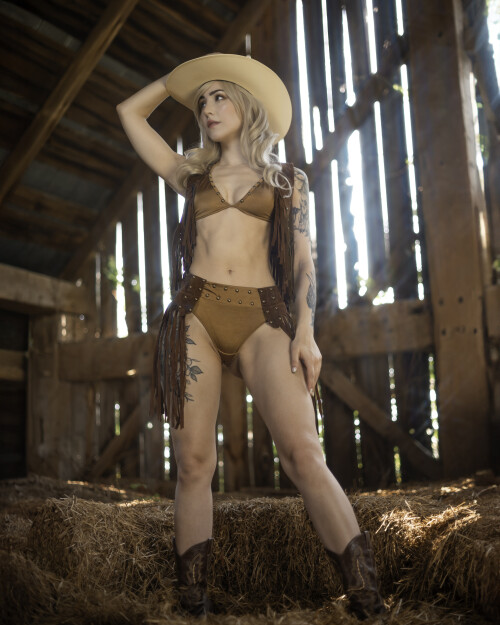 barn-cowboy-10a90c89dcd1f199f5.md.jpg