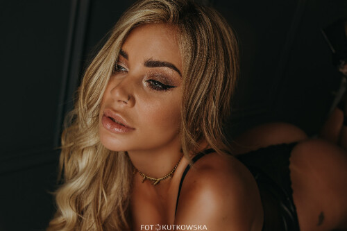 Adrianna Śledź | Flychnelle Nude Leaked Onlyfans Photo Adrianna Śledź | Flychnelle Nude Leaked Onlyfans Photo