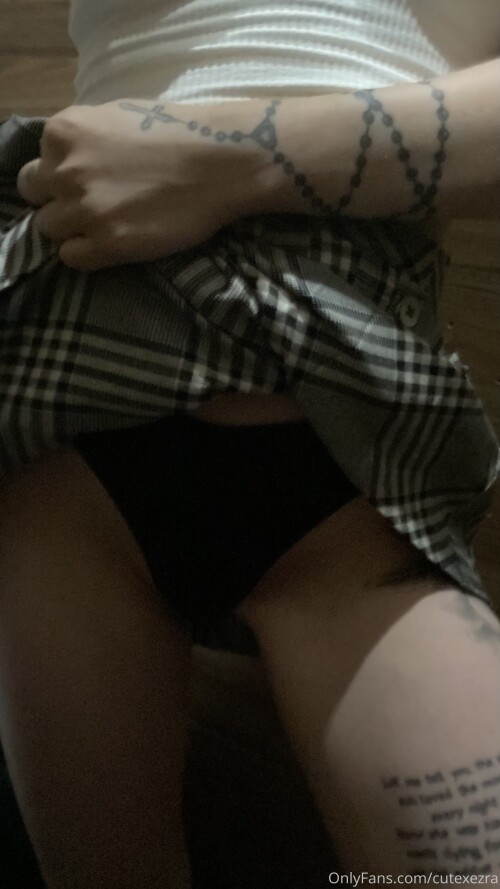 cutexezra / ezra Nude Leaked Onlyfans Photo
