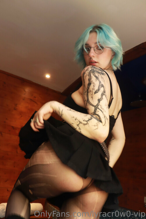 Lyra Crow | lyracr0w0 Nude Leaked Onlyfans Photo Lyra Crow | lyracr0w0 Nude Leaked Onlyfans Photo