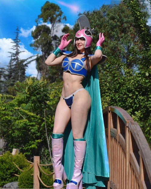 fabibiworldcosplay_32462965467688366297977e2190e3ee9e3.jpg