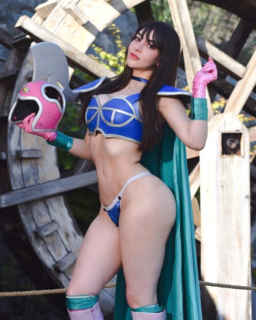 fabibiworldcosplay_3247572144749126931901815a550f13767.jpg