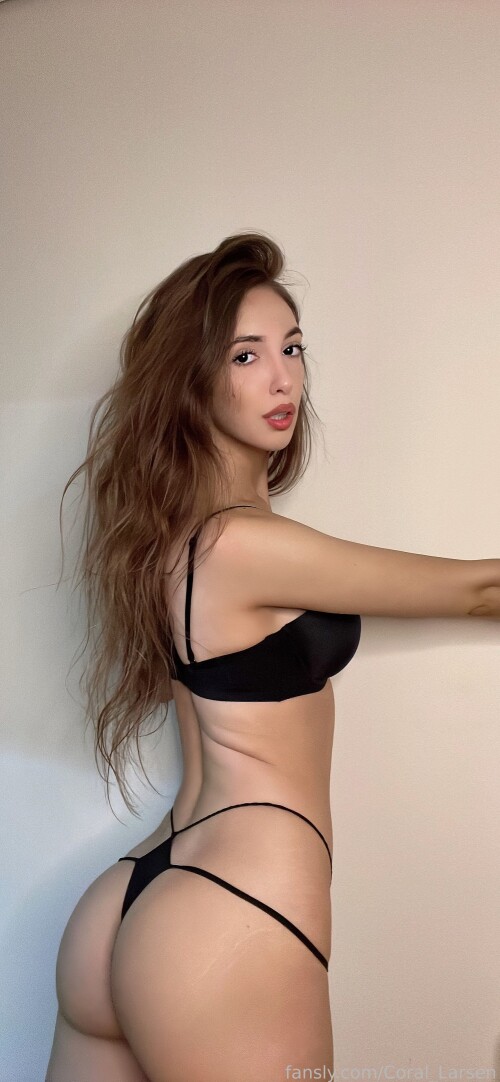 Coral Larsen Nude Leaked Onlyfans Photo Coral Larsen Nude Leaked Onlyfans Photo