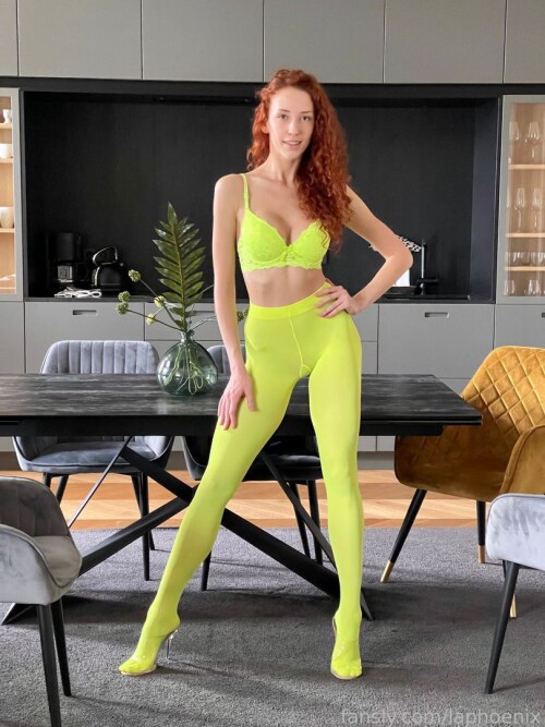 Curly Fenix Gingery Ksu Nude Leaked Onlyfans Photo Curly Fenix Gingery Ksu Nude Leaked Onlyfans Photo