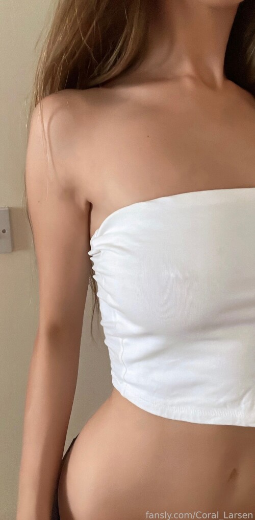 Coral Larsen Nude Leaked Onlyfans Photo Coral Larsen Nude Leaked Onlyfans Photo