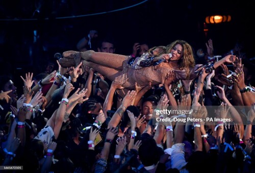 Shakira crowd surfs whilst performing at the MTV Video Music Awards 2023 held at the Prudential Cent