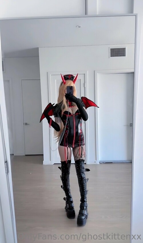 ghostkittenxx / xxkittycass Nude Leaked Onlyfans Photo ghostkittenxx / xxkittycass Nude Leaked Onlyfans Photo