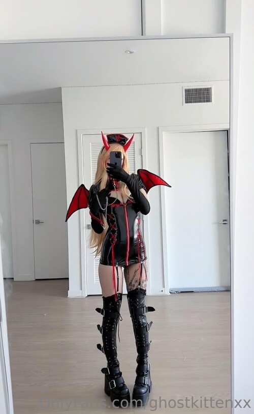 ghostkittenxx / xxkittycass Nude Leaked Onlyfans Photo ghostkittenxx / xxkittycass Nude Leaked Onlyfans Photo