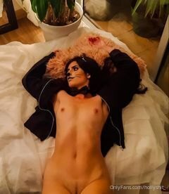 Holly Shit hollyshit_ Nude Leaked Onlyfans Photo Holly Shit hollyshit_ Nude Leaked Onlyfans Photo