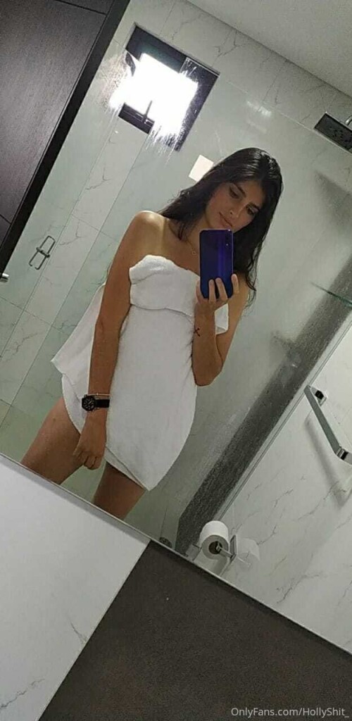 Holly Shit hollyshit_ Nude Leaked Onlyfans Photo Holly Shit hollyshit_ Nude Leaked Onlyfans Photo