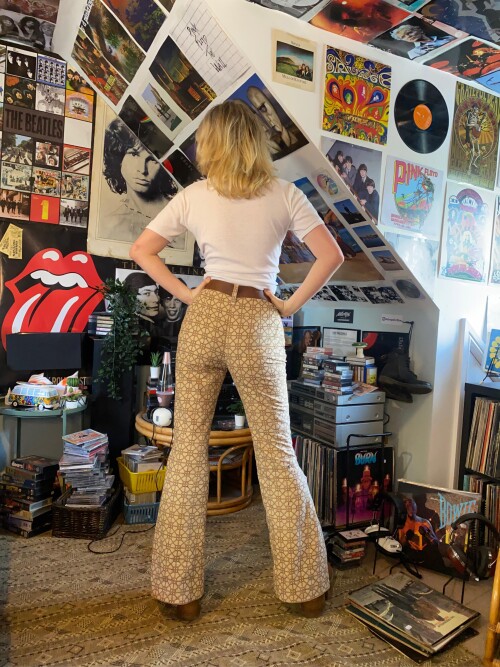 i-made-these-flares-with-1976-laura-ashley-fabric-and-then-v0-bi0ht2s88fya15da059aabc12d6cf.md.jpg