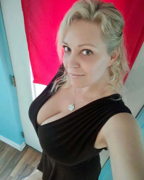Charlee Chase Nude Leaked Onlyfans Photo Charlee Chase Nude Leaked Onlyfans Photo