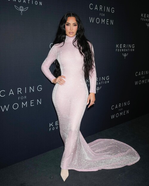 kimkardashian-2023-09-13T133516-03f6774bdde7505dc0.md.jpg