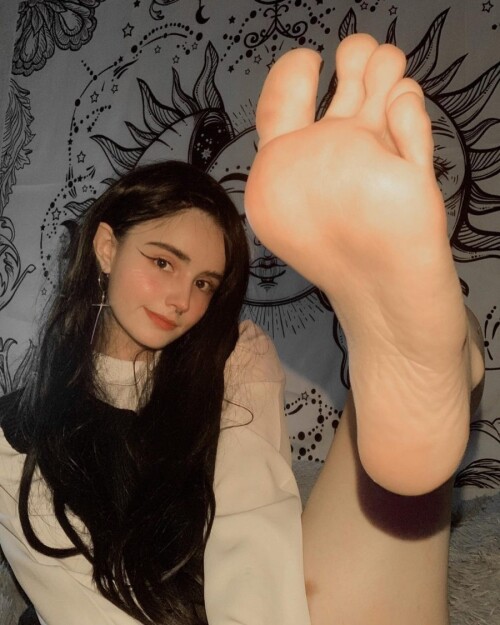 Loonassoftfeet Nude Leaked Onlyfans Photo Loonassoftfeet Nude Leaked Onlyfans Photo