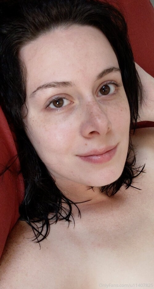 peachbellini Nude Leaked Onlyfans Photo peachbellini Nude Leaked Onlyfans Photo
