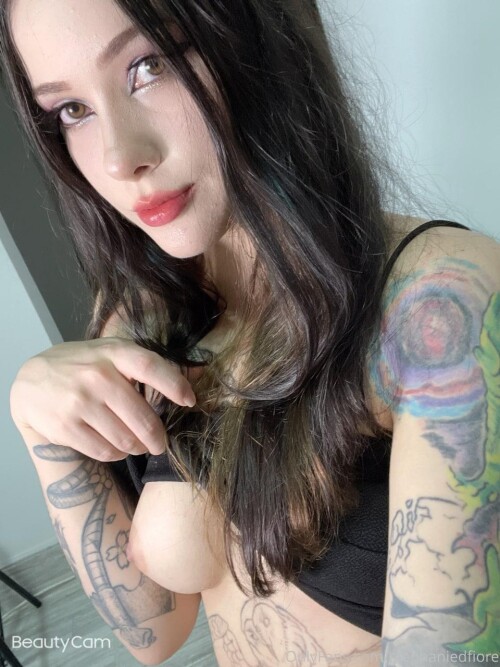 Laura Maya aka stephaniedfiore Nude Leaked Onlyfans Photo Laura Maya aka stephaniedfiore Nude Leaked Onlyfans Photo