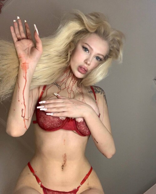 sofimoonlight | sophia_moonlight_vip | _1moonliight | Sofigonewild | sofi_milkys Nude Leaked Onlyfans Photo
