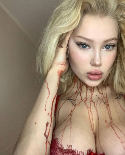 sofimoonlight | sophia_moonlight_vip | _1moonliight | Sofigonewild | sofi_milkys Nude Leaked Onlyfans Photo
