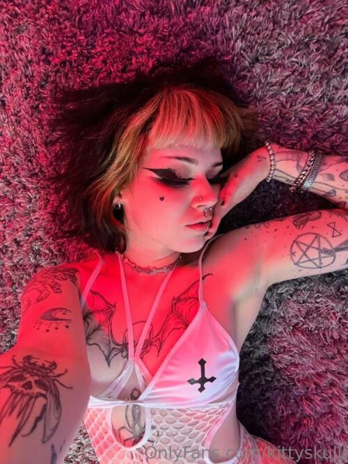 yeahimcaroline Nude Leaked Onlyfans Photo yeahimcaroline Nude Leaked Onlyfans Photo