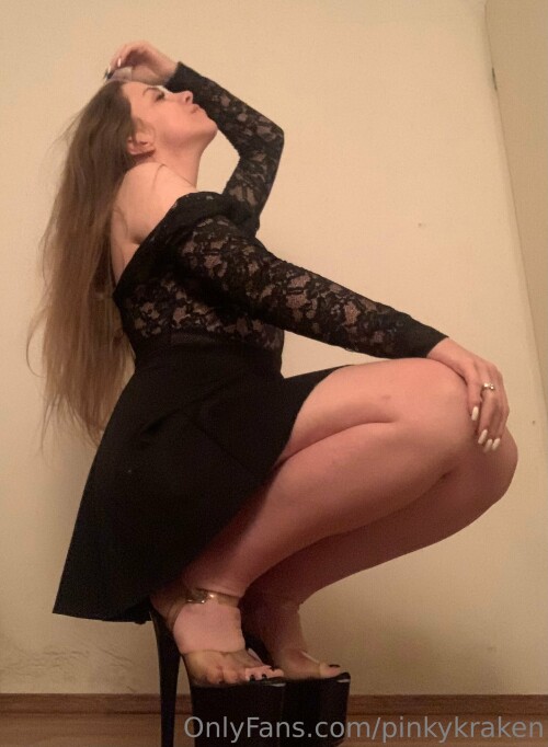 Pinky Kraken Nude Leaked Onlyfans Photo Pinky Kraken Nude Leaked Onlyfans Photo