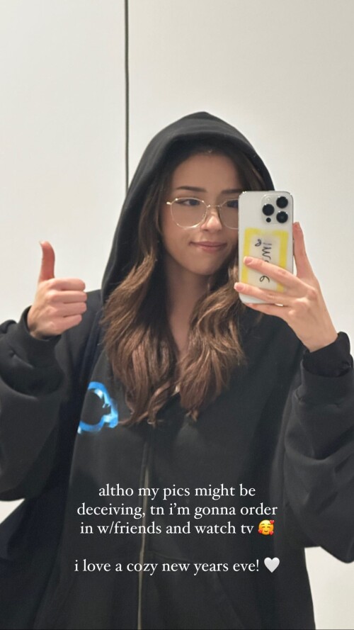 pokimanelol_323076460_1868259160188582_9061635241090921609_n4df26e9d89d40005.jpg