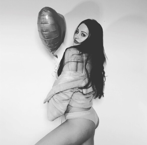 Miss KL / Kitty Lea Nude Leaked Onlyfans Photo