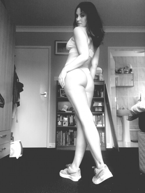 Miss KL / Kitty Lea Nude Leaked Onlyfans Photo