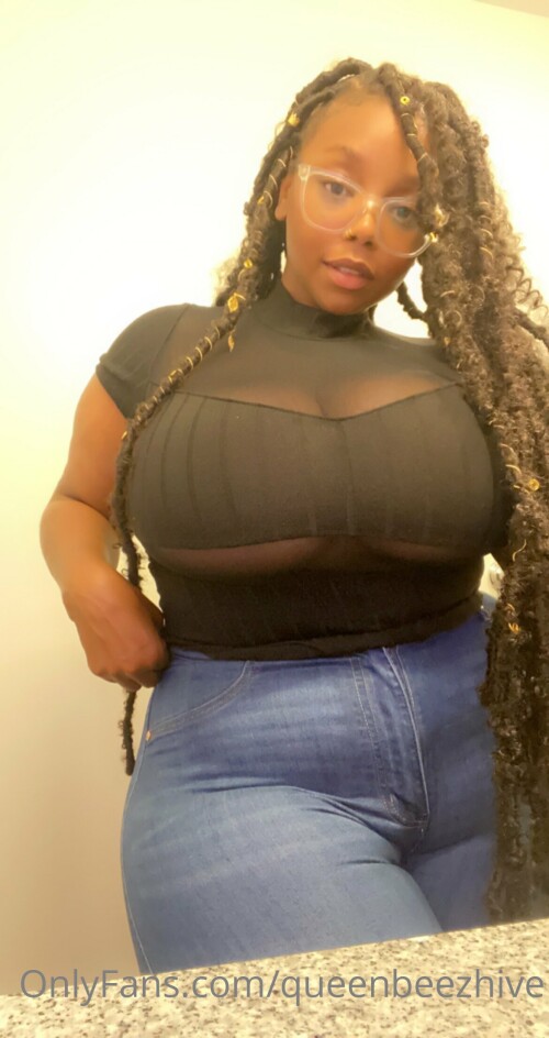 Queenbeezhive / Honeybaebee Nude Leaked Onlyfans Photo