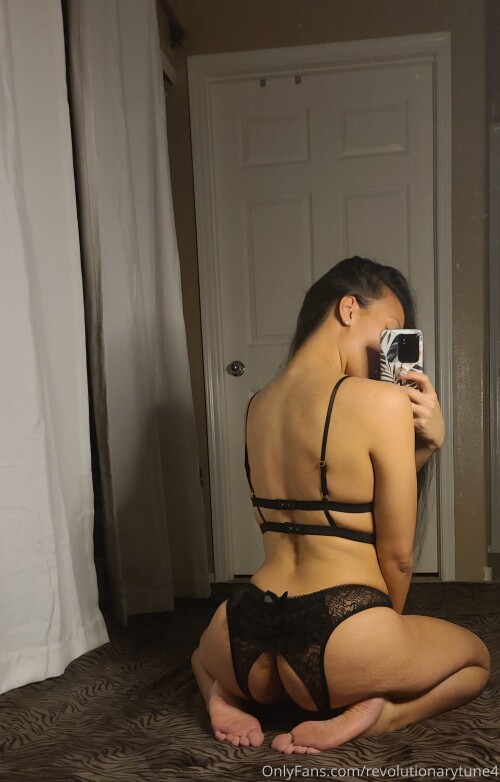 Revolutionarytune4 Nude Leaked Onlyfans Photo Revolutionarytune4 Nude Leaked Onlyfans Photo