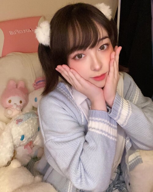 Rinuyi Nude Leaked Onlyfans Photo Rinuyi Nude Leaked Onlyfans Photo