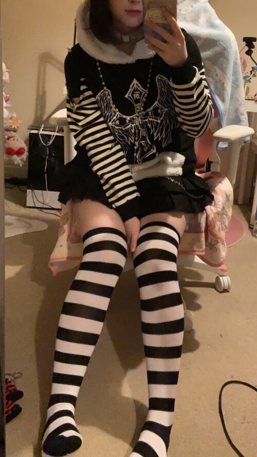 Rinuyi Nude Leaked Onlyfans Photo Rinuyi Nude Leaked Onlyfans Photo