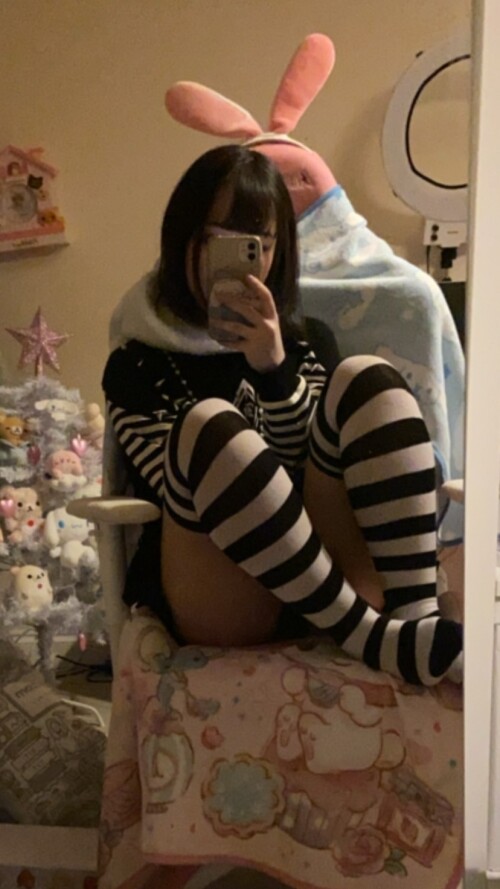 Rinuyi Nude Leaked Onlyfans Photo Rinuyi Nude Leaked Onlyfans Photo
