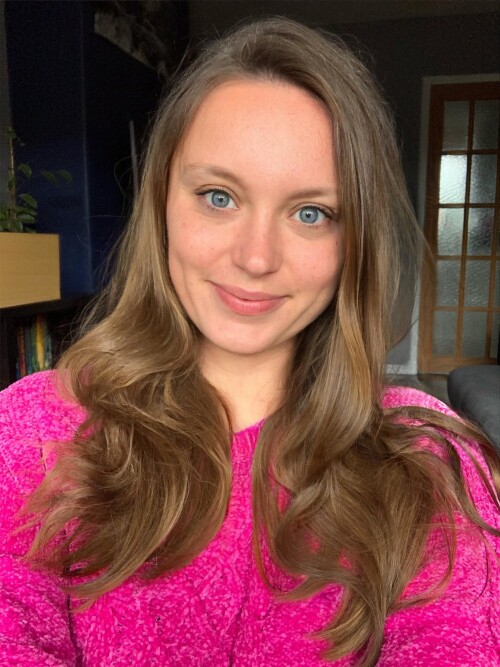 selfy-oh-hello-here-f26-4JAmbg.jpg