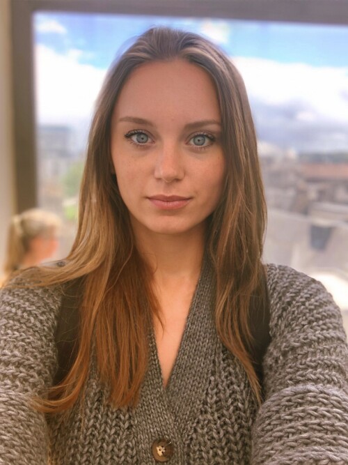 selfy-woke-up-with-the-worst-fever-today-so-i-am-posting-Ort3r0.jpg